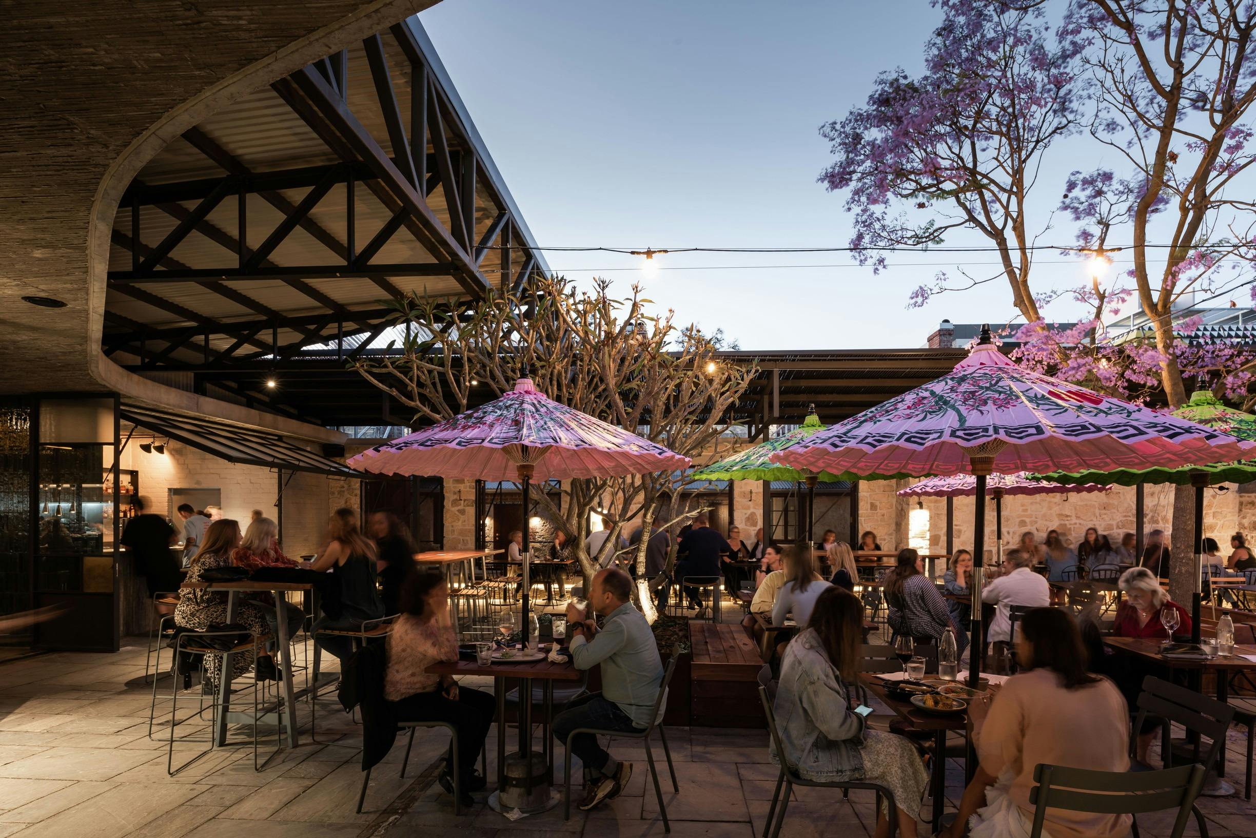 People dining at The Warders Hotel in Fremantle