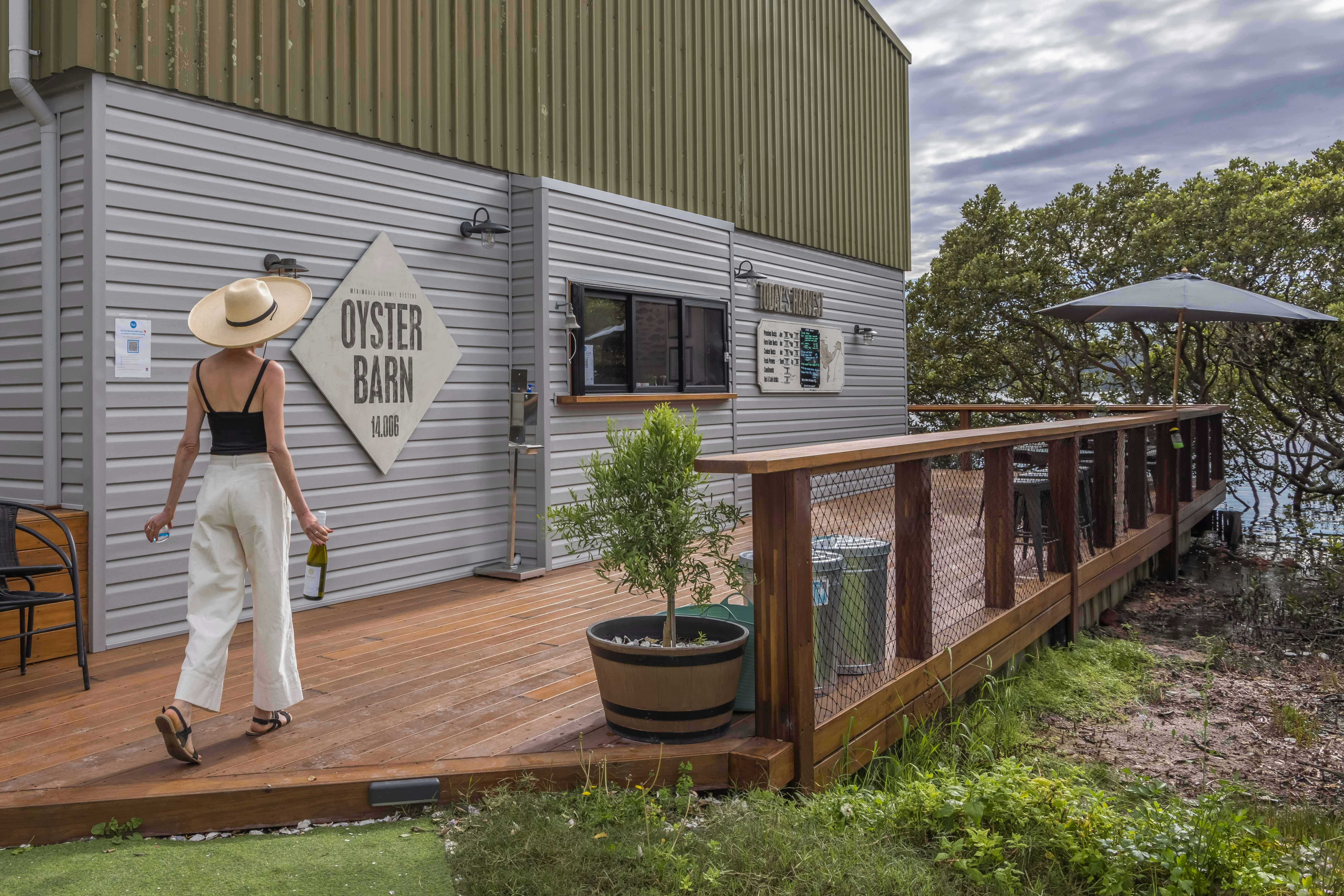 The Oyster Barn - Merimbula Lake