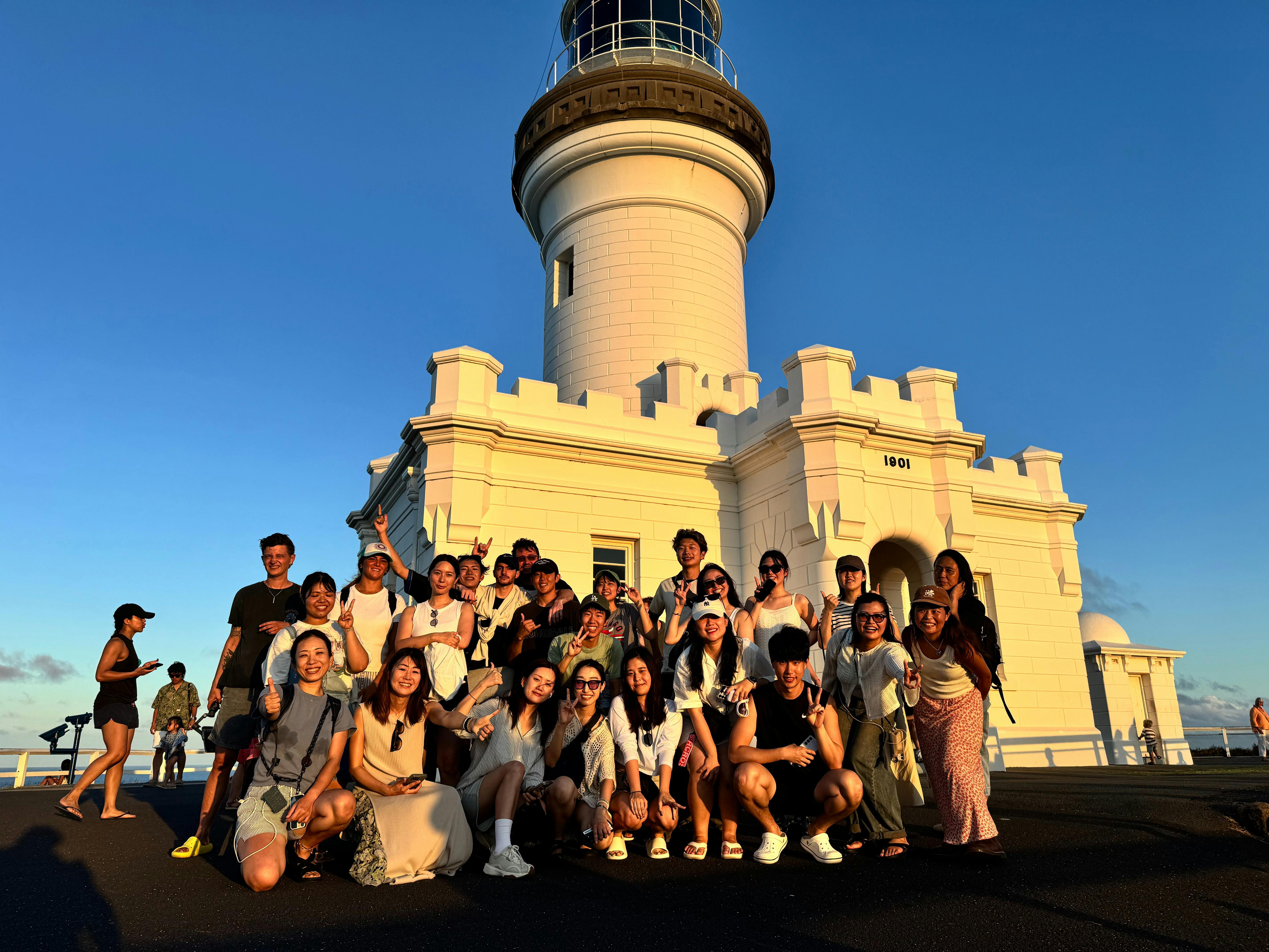 Byron Bay Ultimate Day Tour: Lighthouse Sunset, The Farm & Hidden Trails