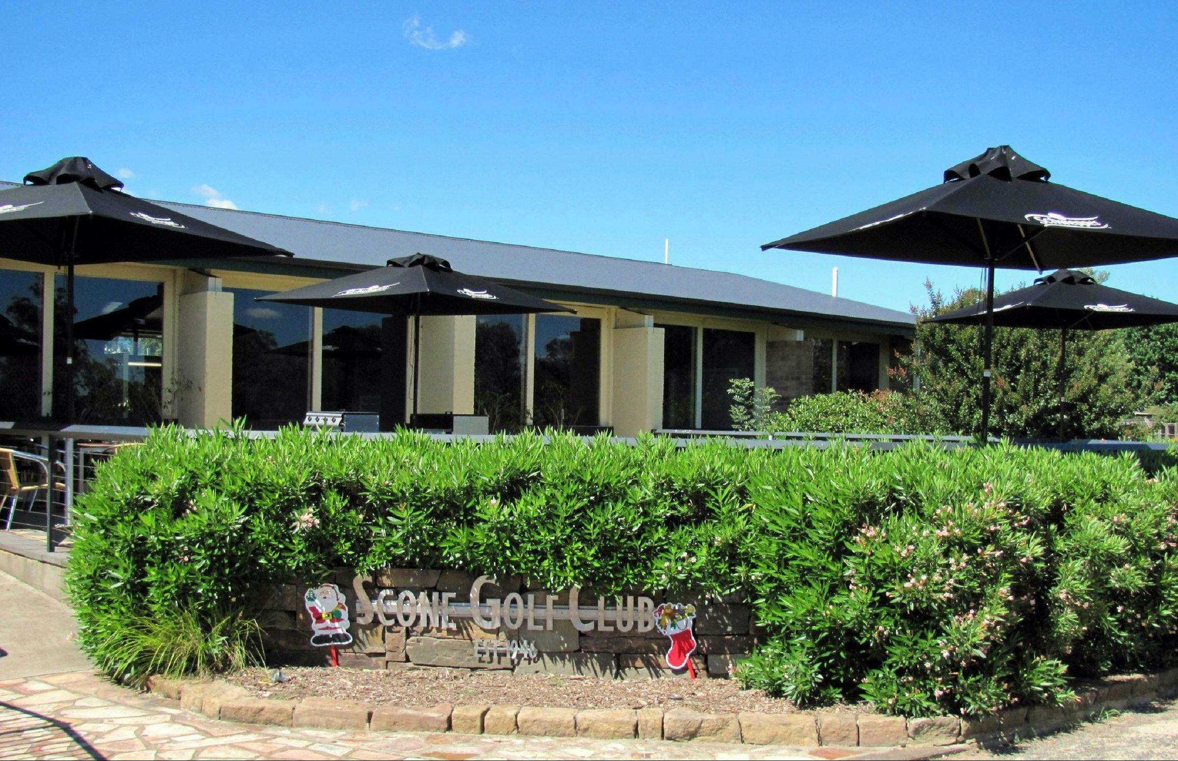 Scone Golf Club NSW Holidays & Things to Do