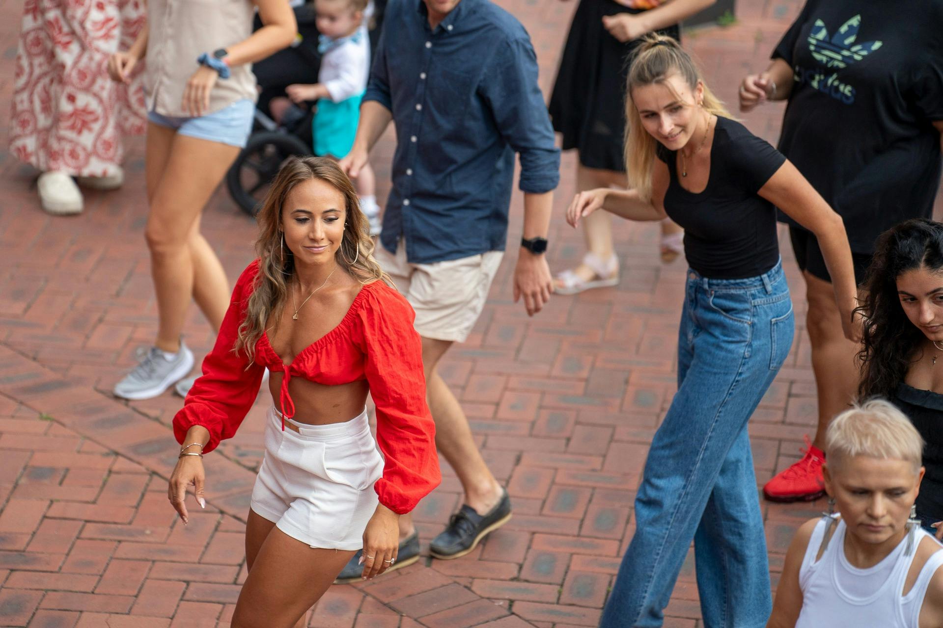dancers at outdoor salsa