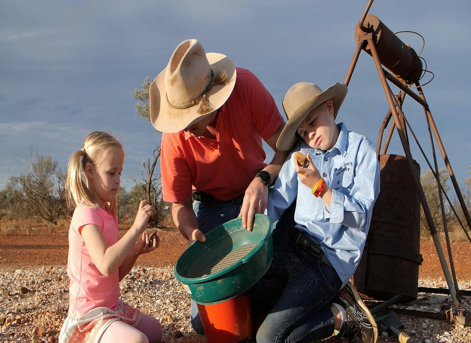 Opal Fossicking Quilpie