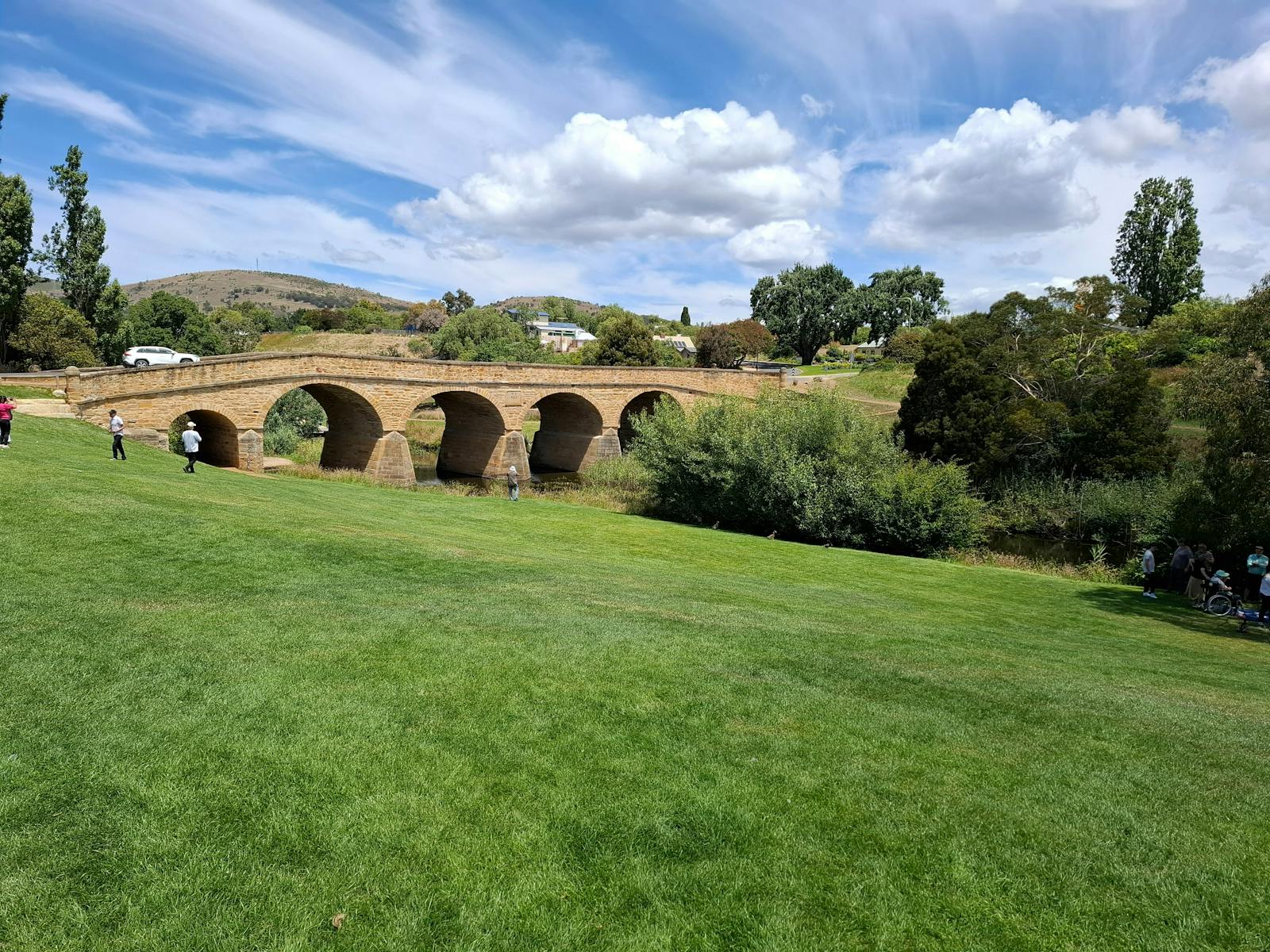Richmond Bridge, Australia's oldest stone bridge