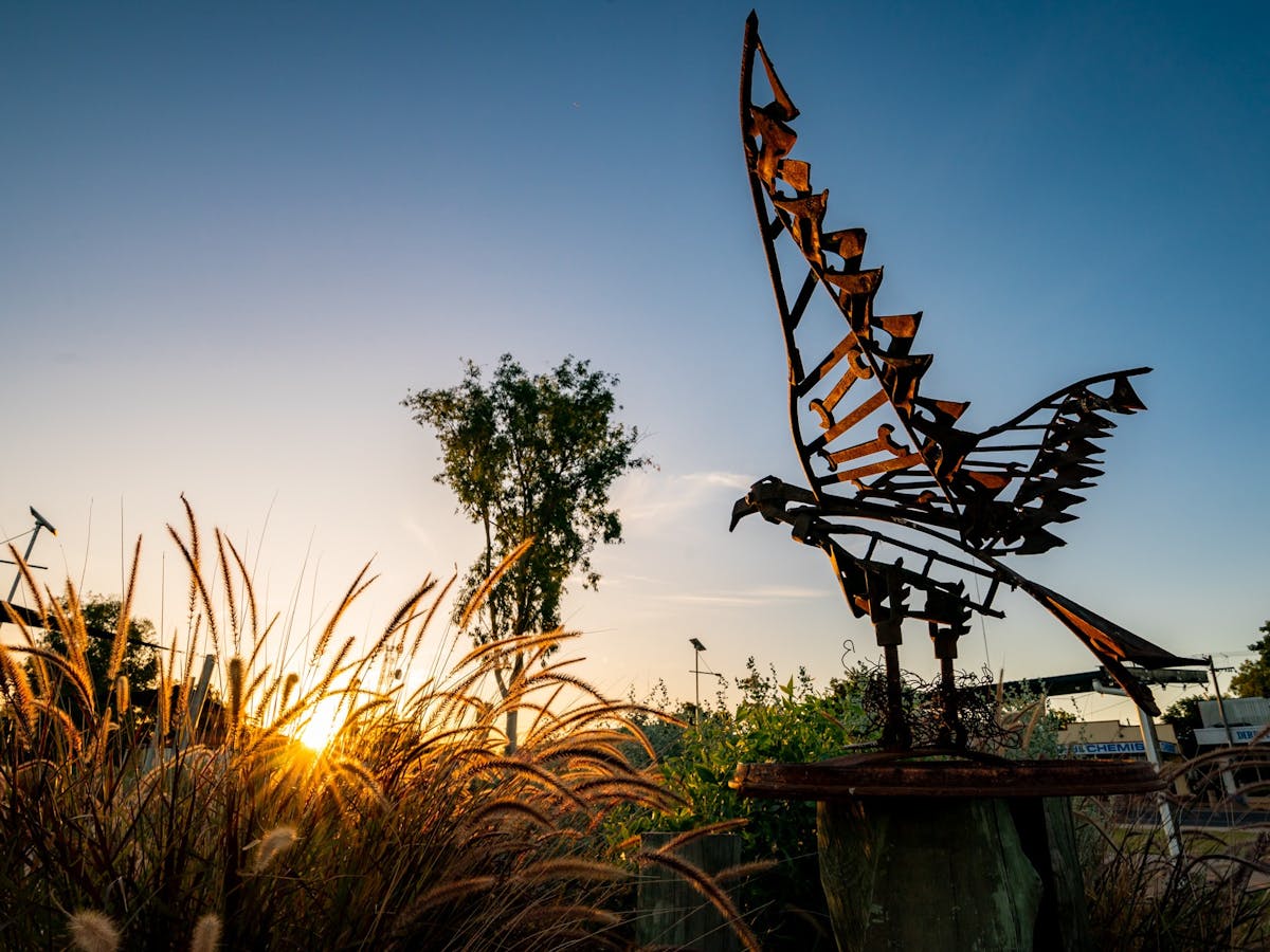 bird sculpture