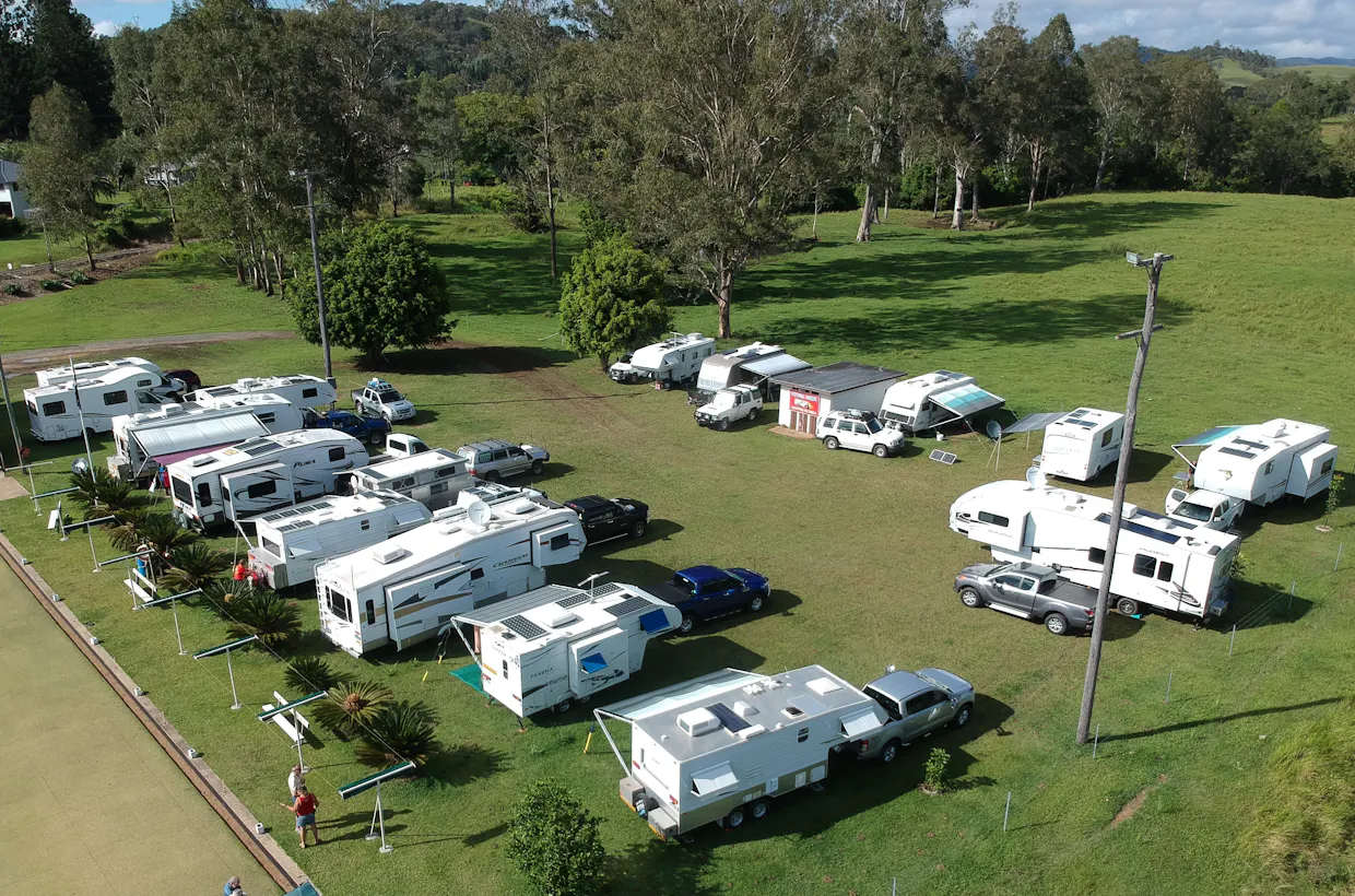 Kandanga Country Club Camping