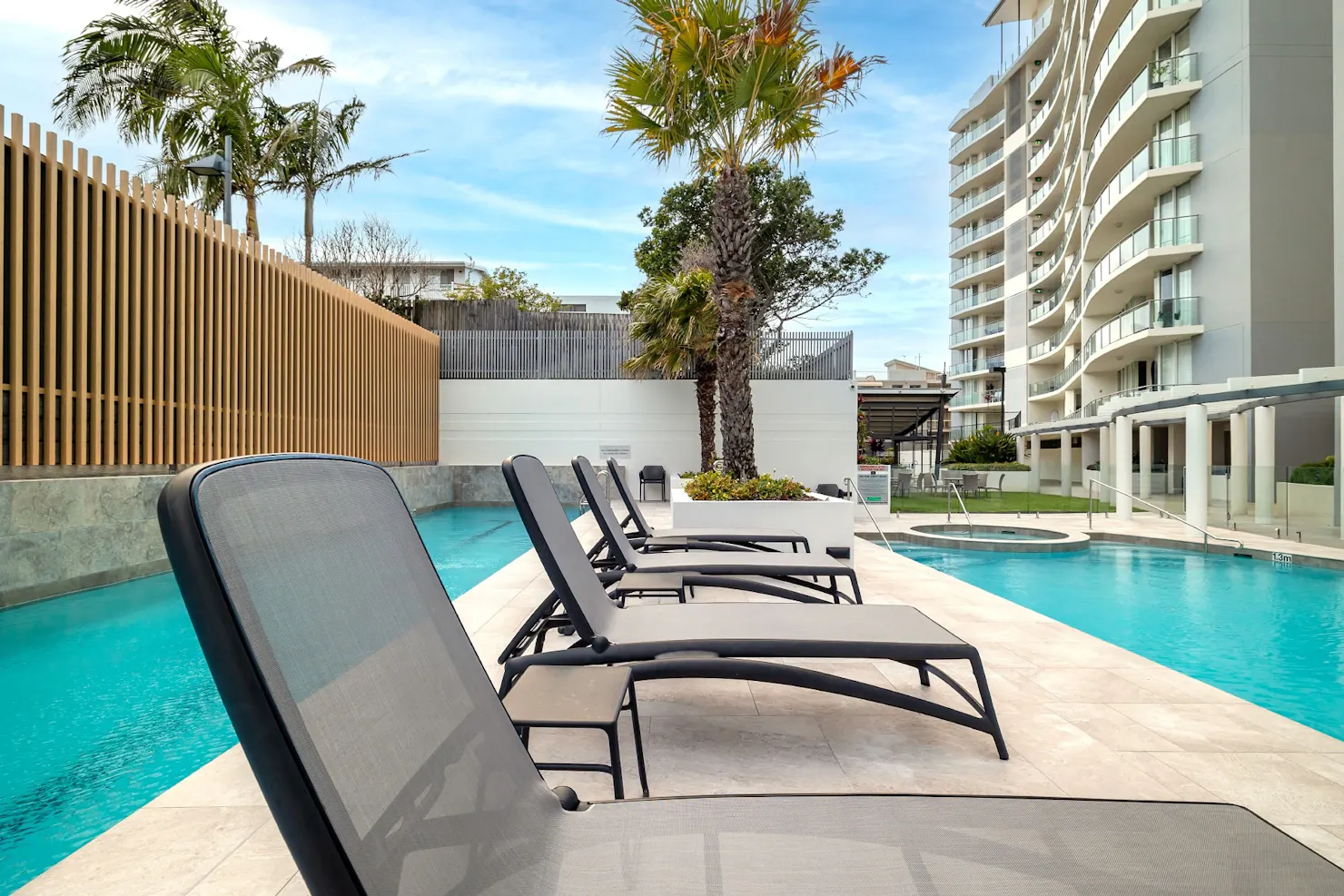 Aspect Caloundra Spa, Pool, Palm Tree, Luxury, Family Accommodation