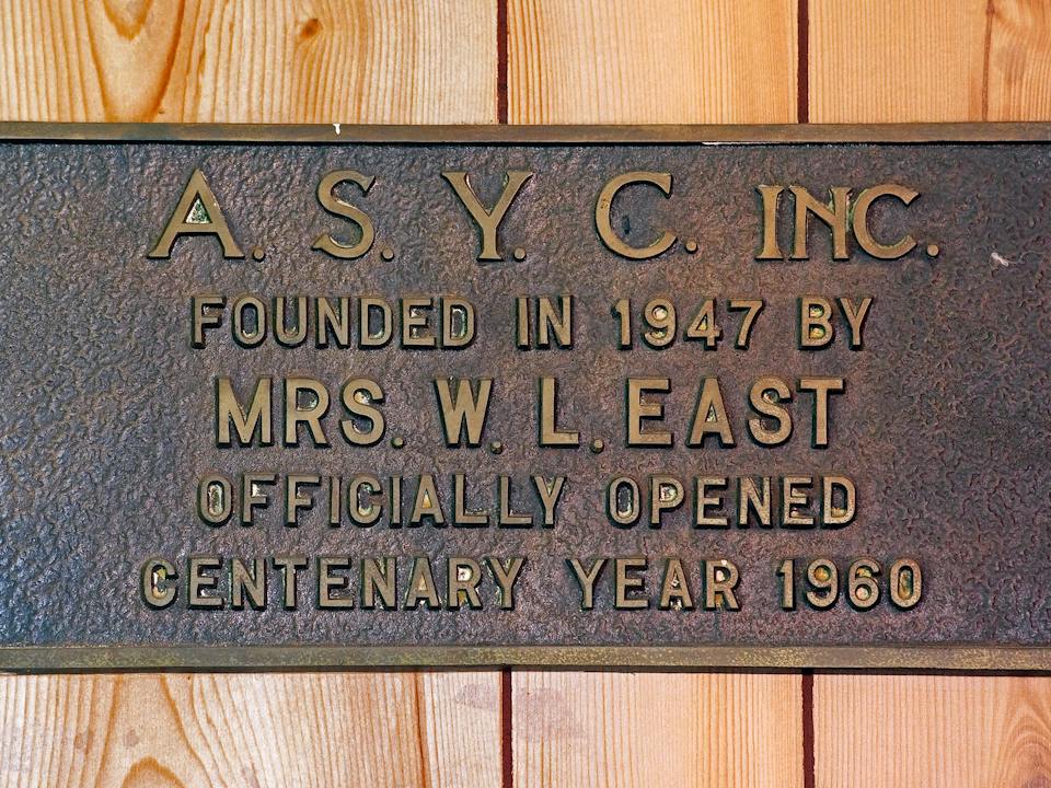 Alice Springs Youth Centre Plaque