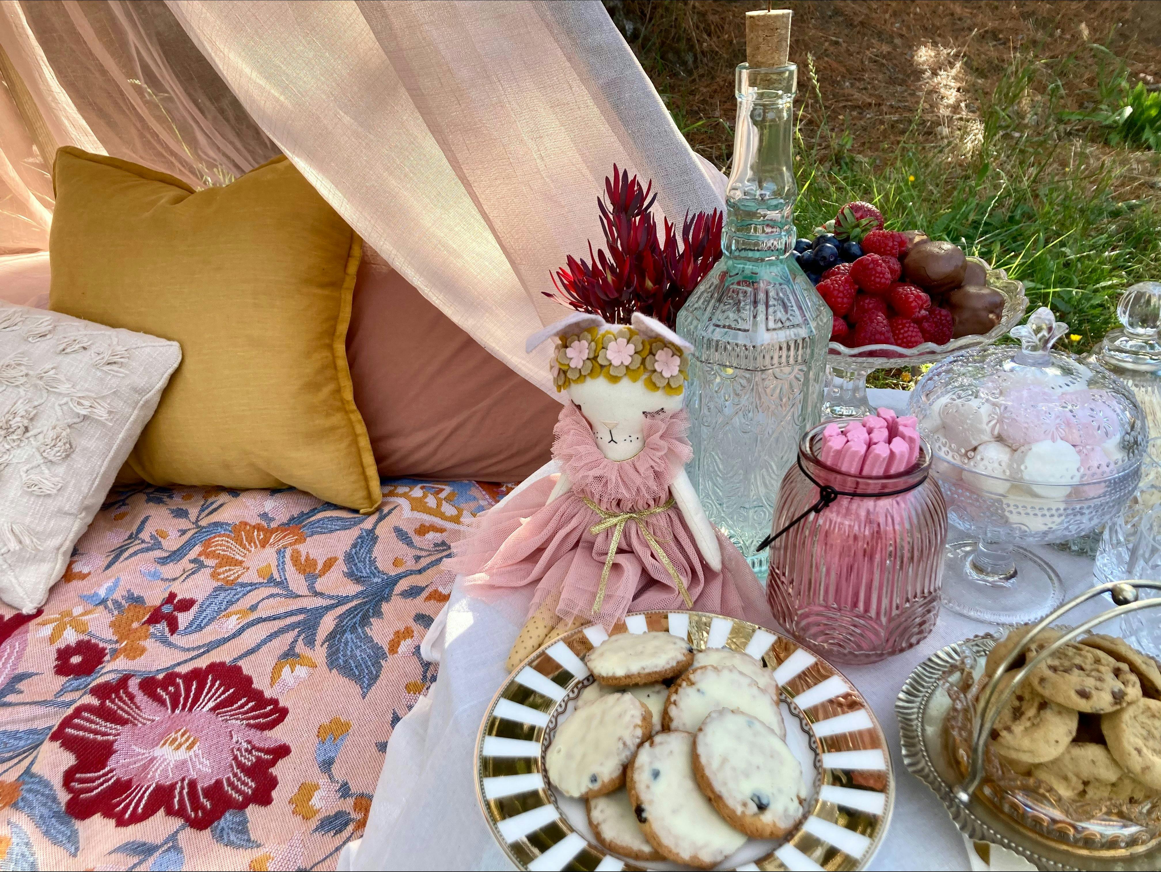 Unicorn Tea Party