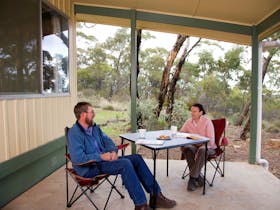 Alligator lodge - mount remarkable national park