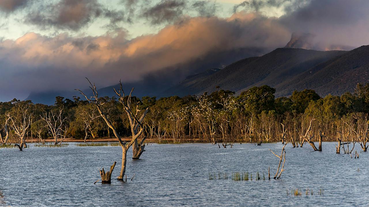 Lake Fyans, Halls Gap, Grampians