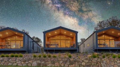 Alivio Tourist Park Canberra Boronia villas external shot