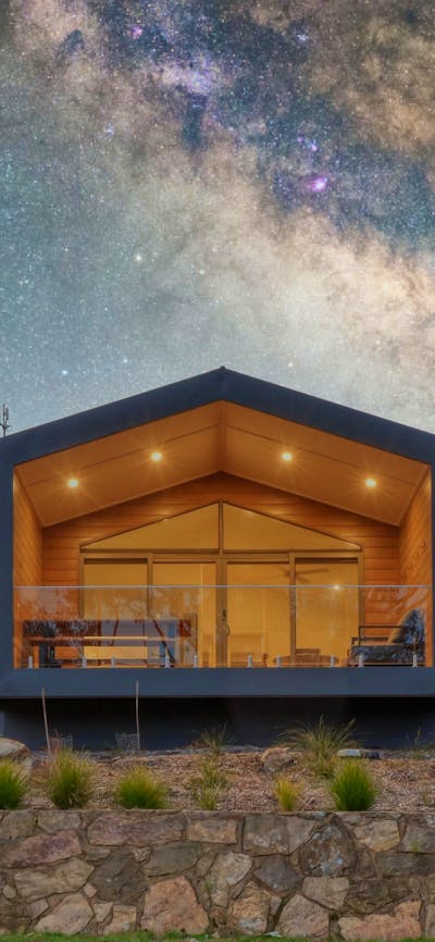 Alivio Tourist Park Canberra Boronia villas external shot