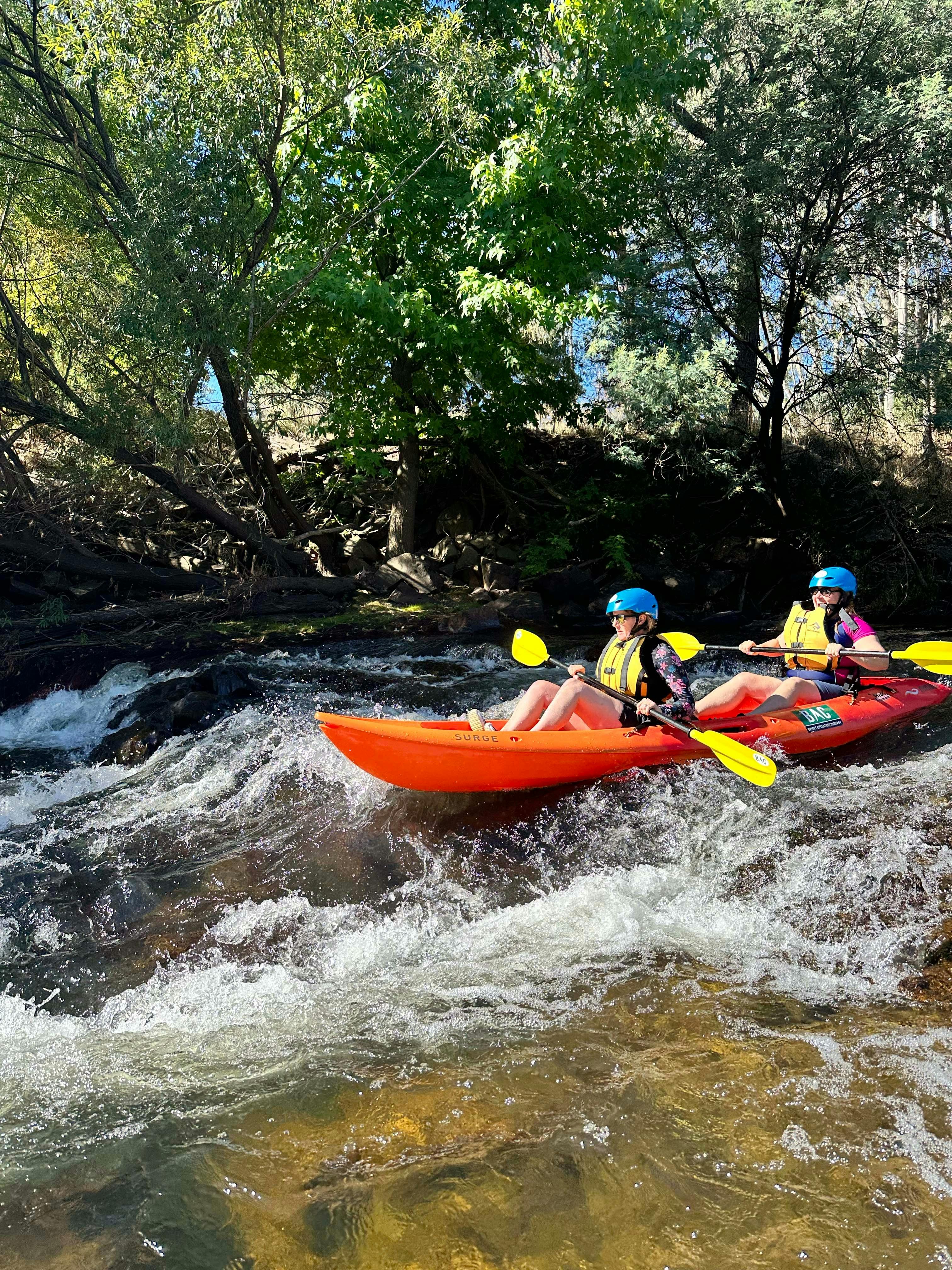 Women kayaking, Ovens River, Bright, Empowerment