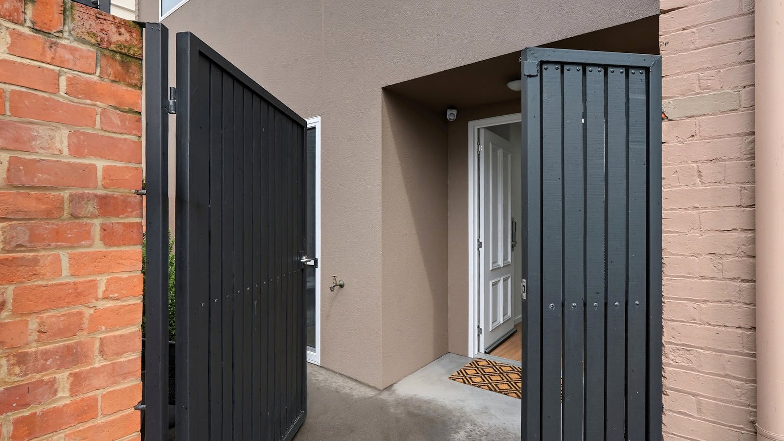 Private apartment entrance