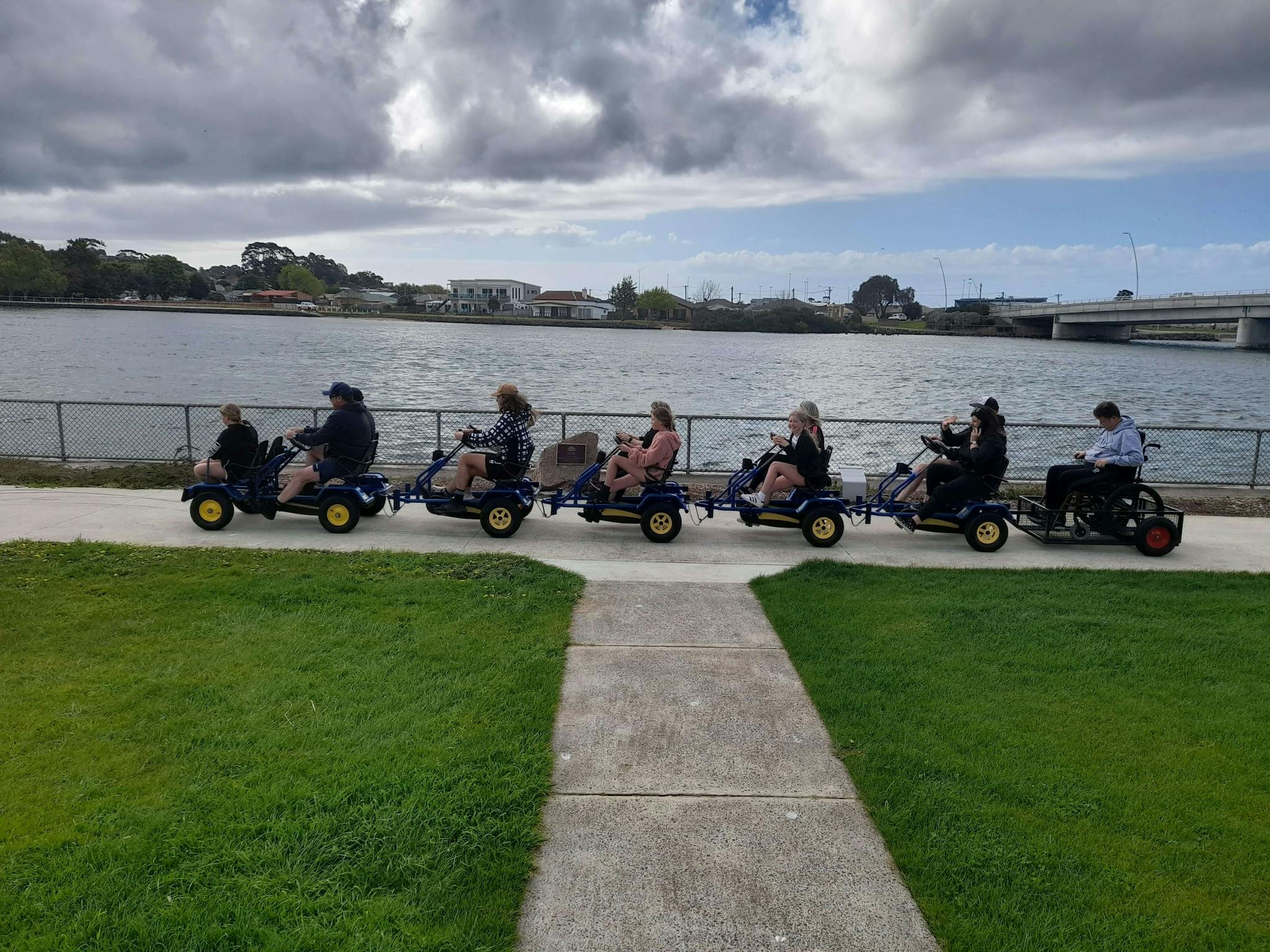 Everyone pedal