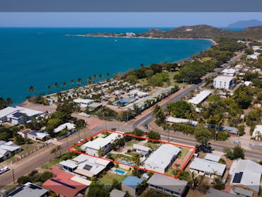 Birds eye view of the property's location in proximity to the beach