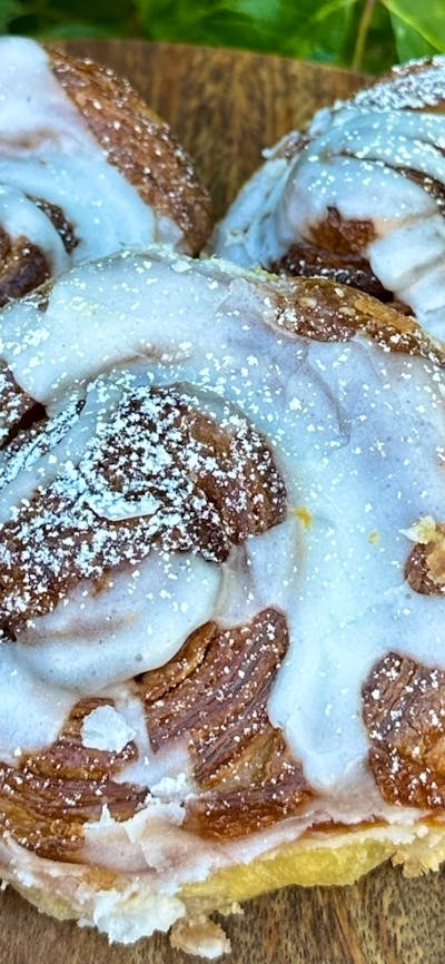 Cinnamon scrolls