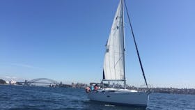 Sailing on Sydney Harbour with Sailcorp