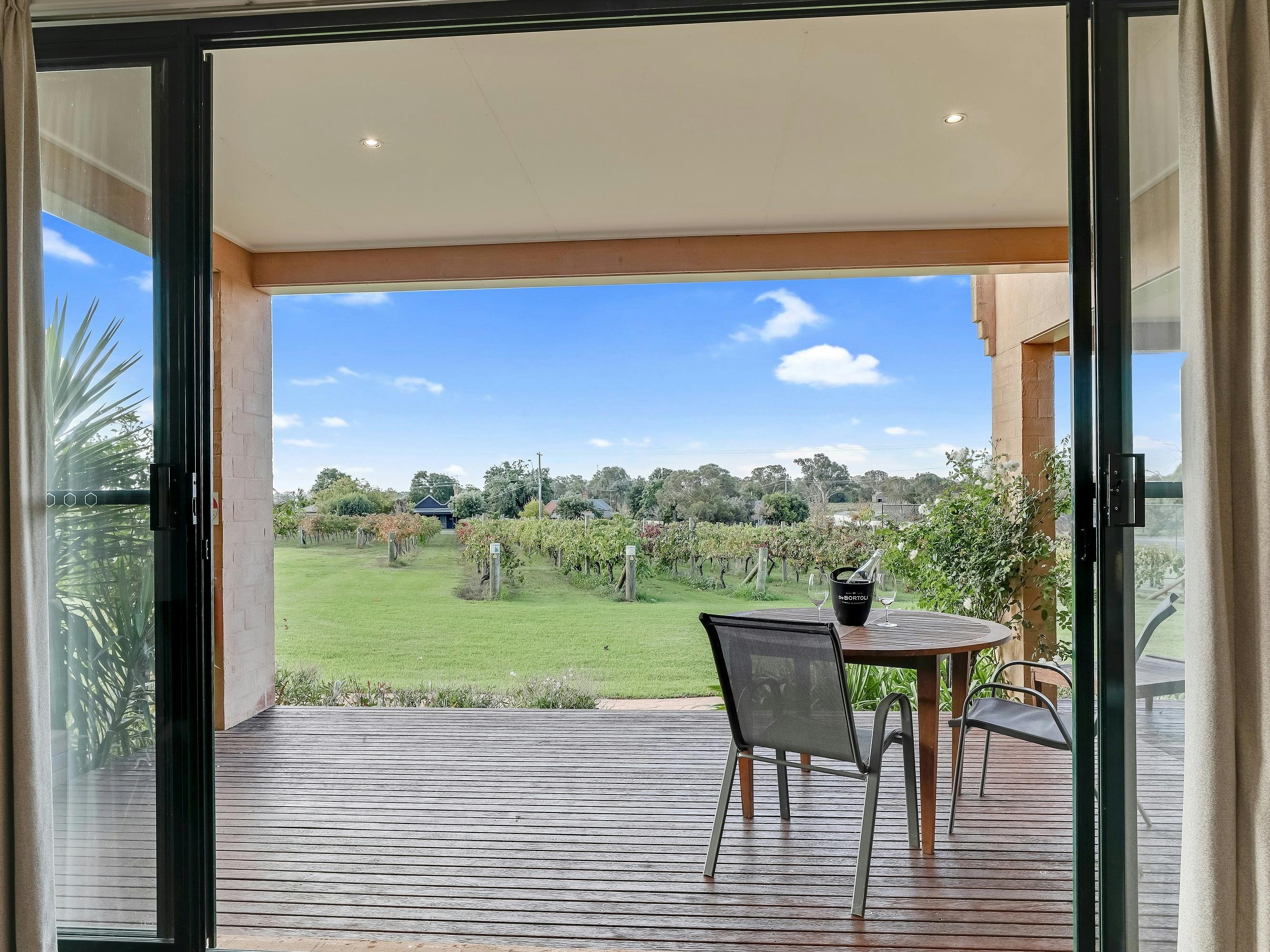 Tuileries at De Bortoli Rutherglen Balcony views