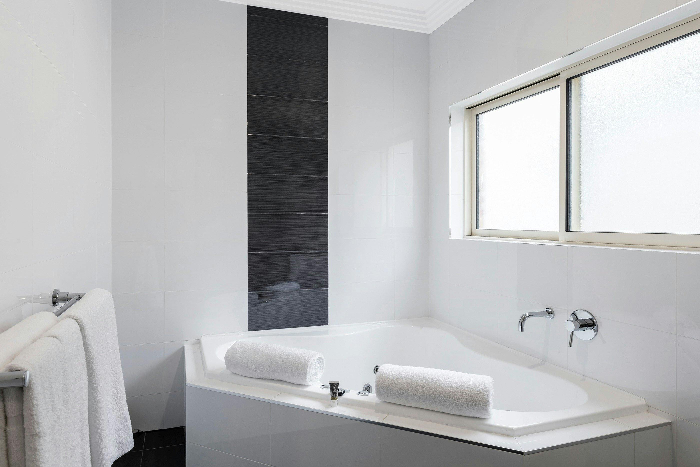 尊享特大床水療間