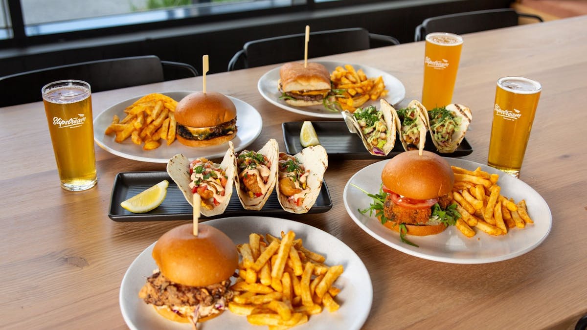 Burgers & Tacos