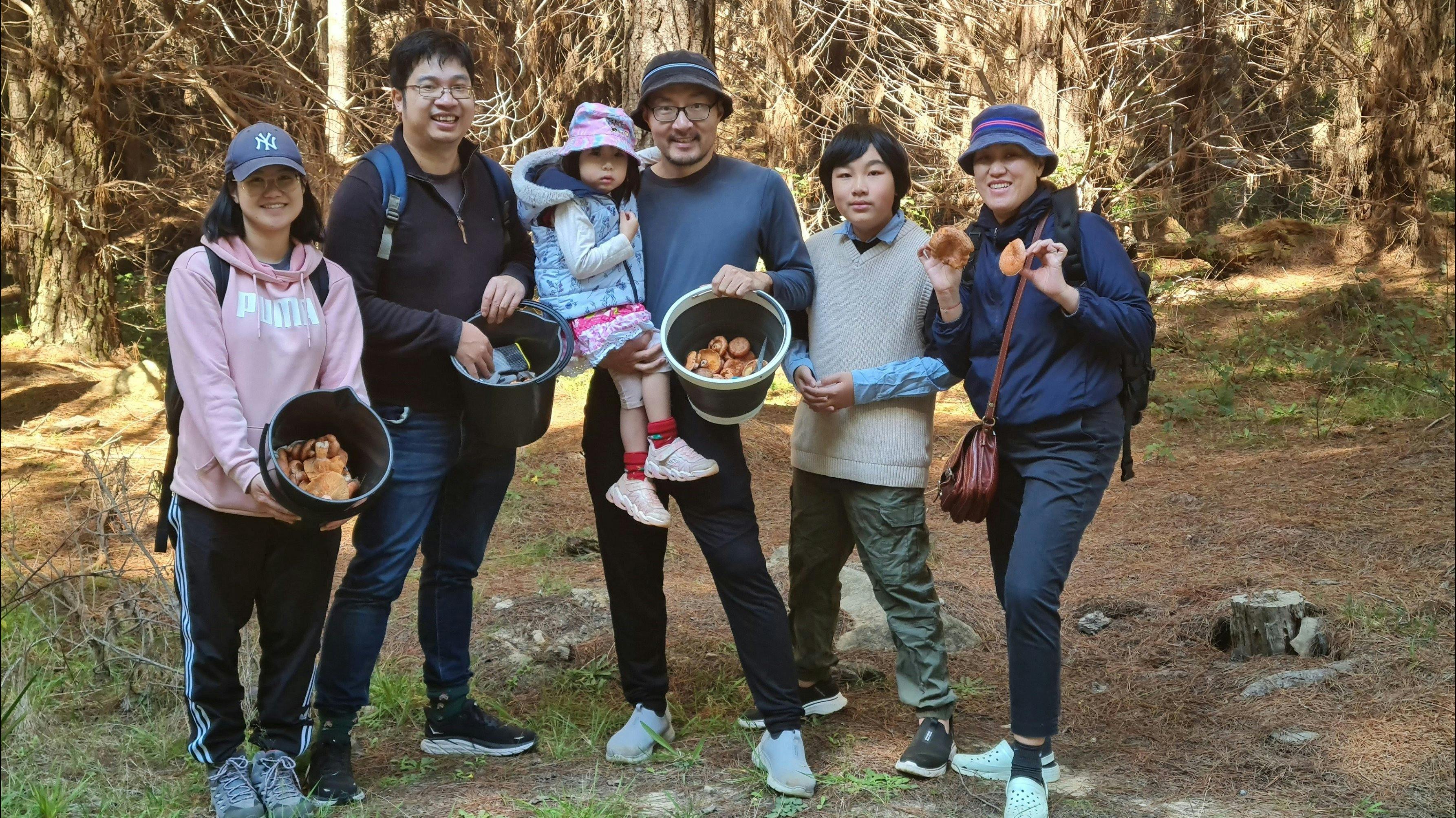 Easter Weekend Wild Mushroom Hunt