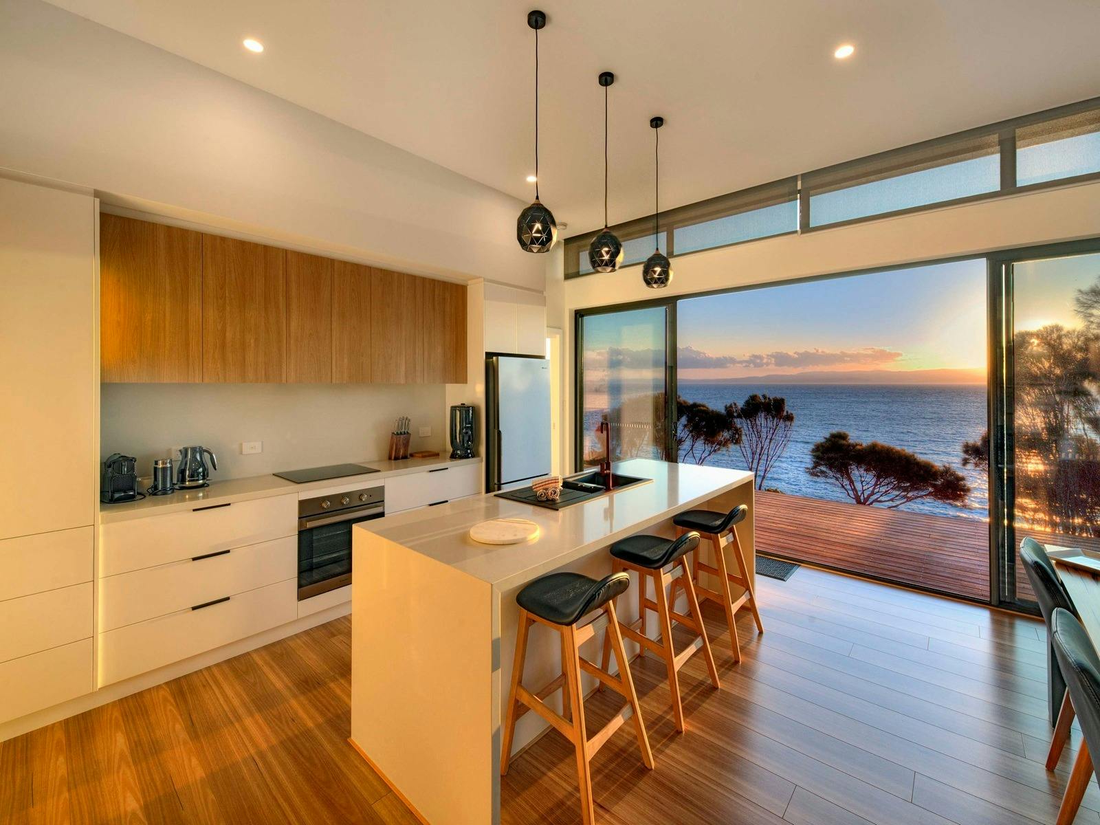 Freycinet Coastal Retreat