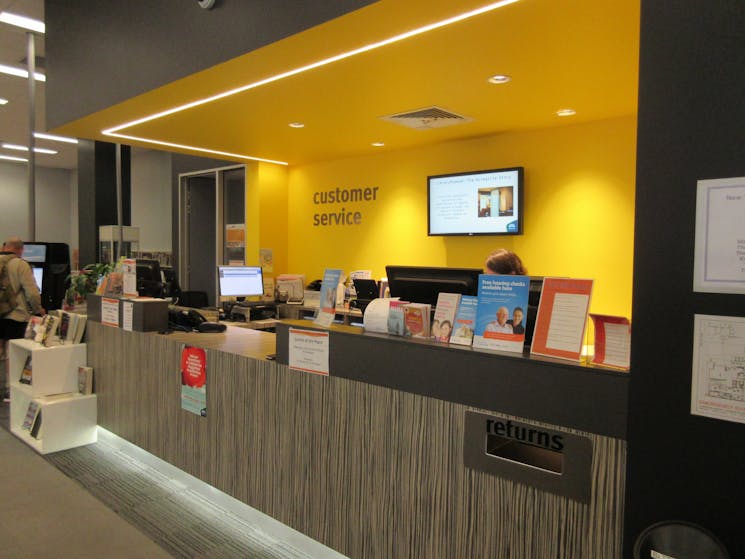 Customer Service Front Desk