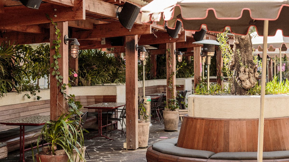 Felons Brewing Co. Beer Garden