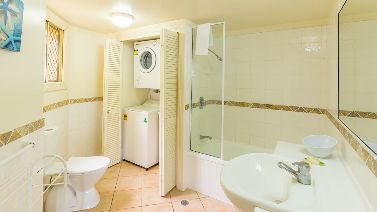 bbathroom and laundry