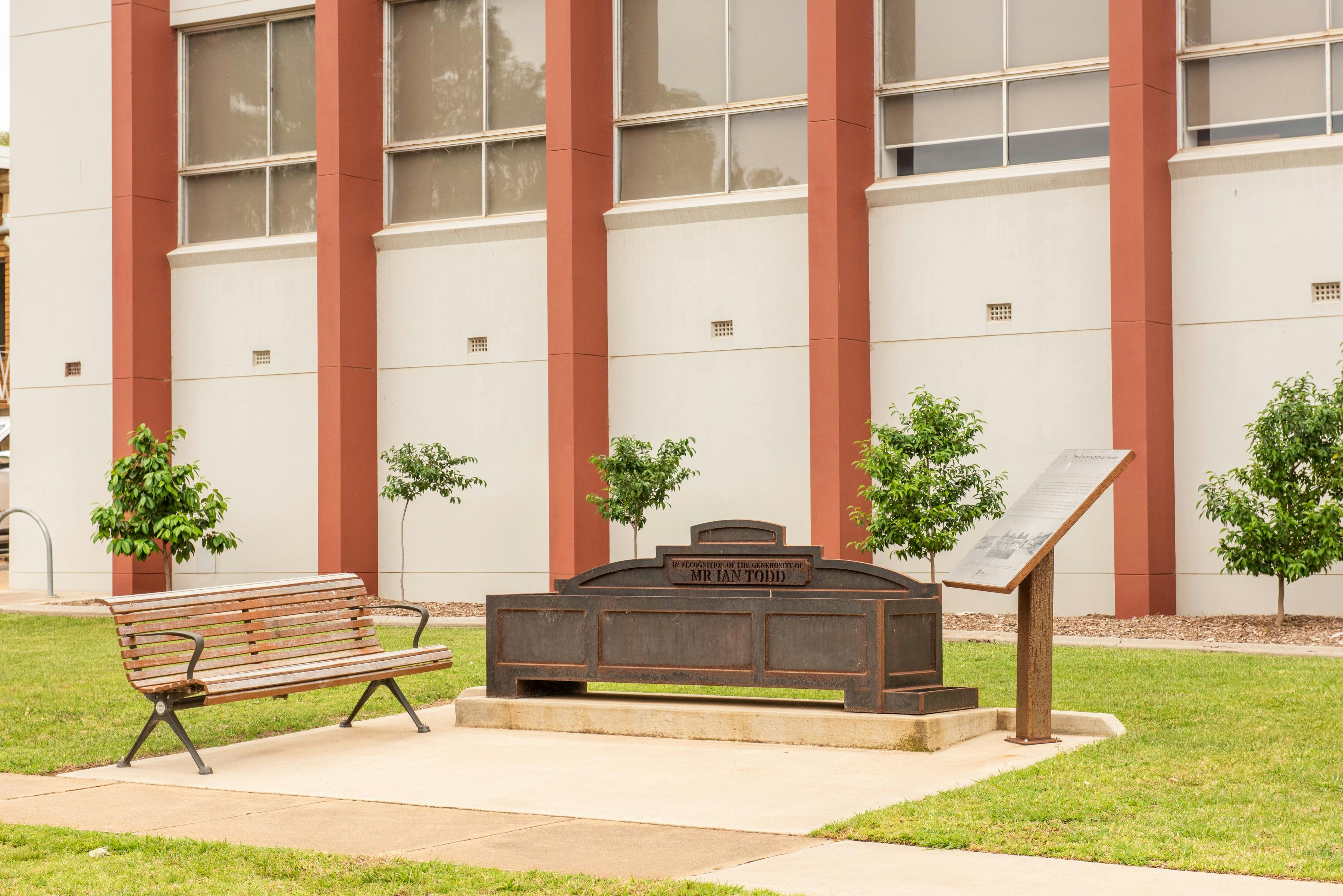 Contribution of the Horses