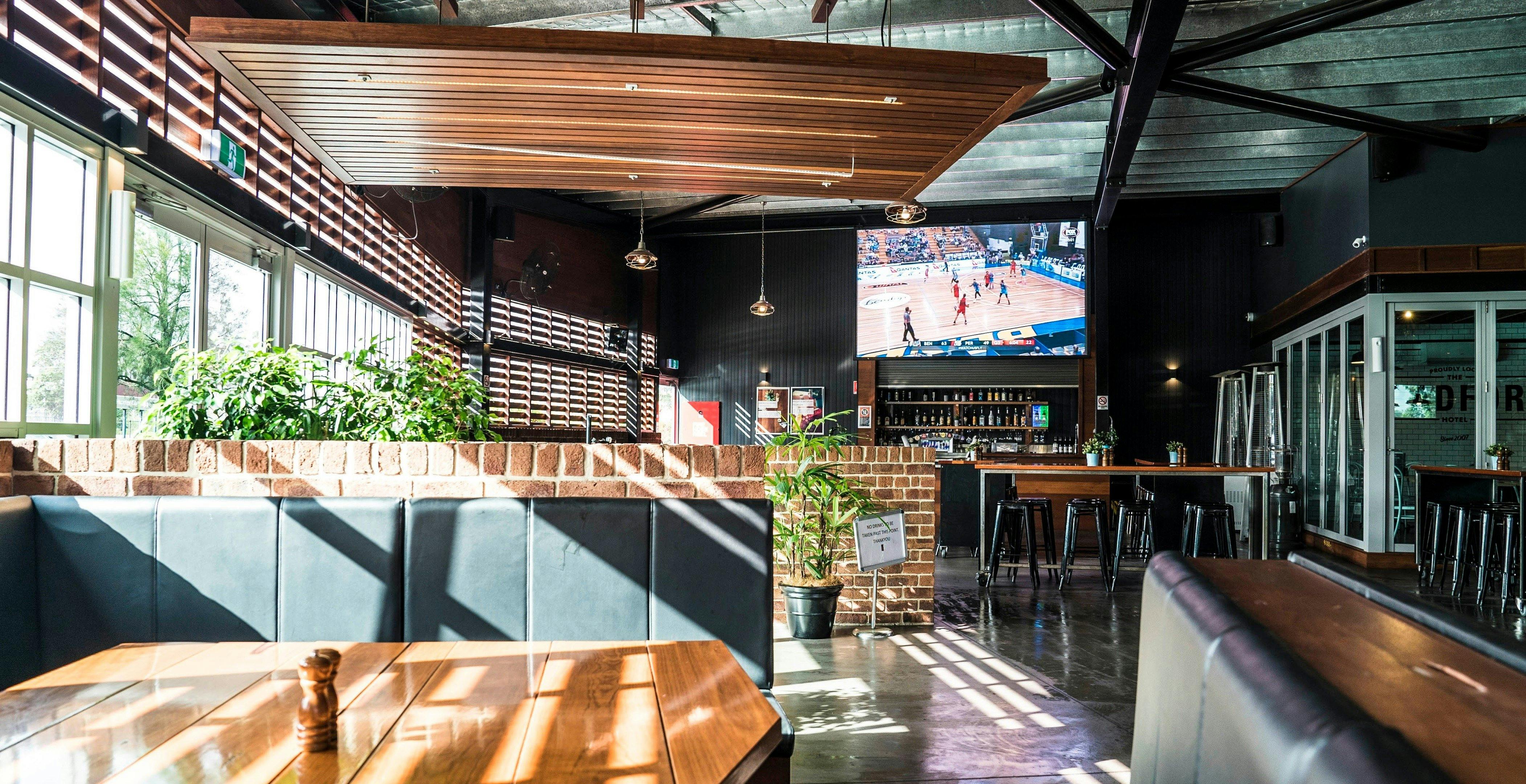 布拉德福德酒店