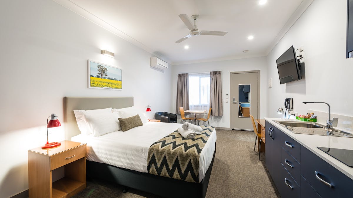 Queen Suite
