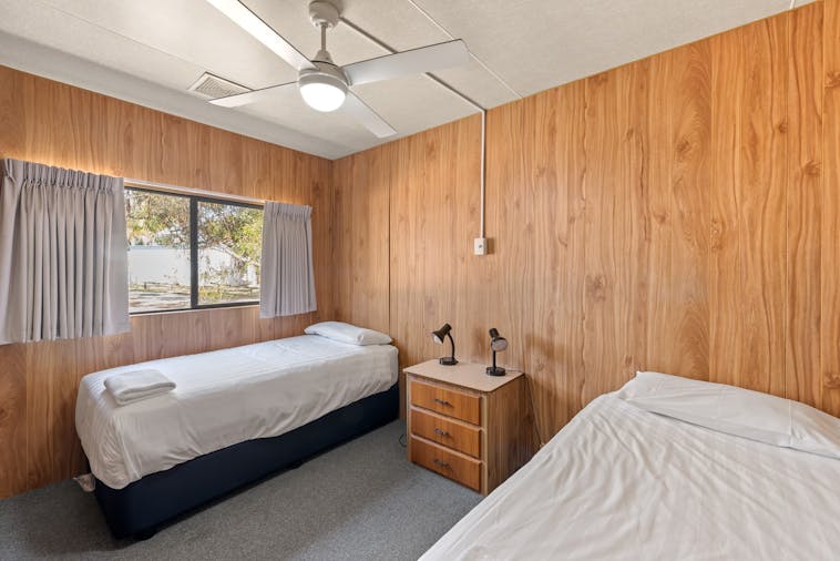 Standard Holiday Unit