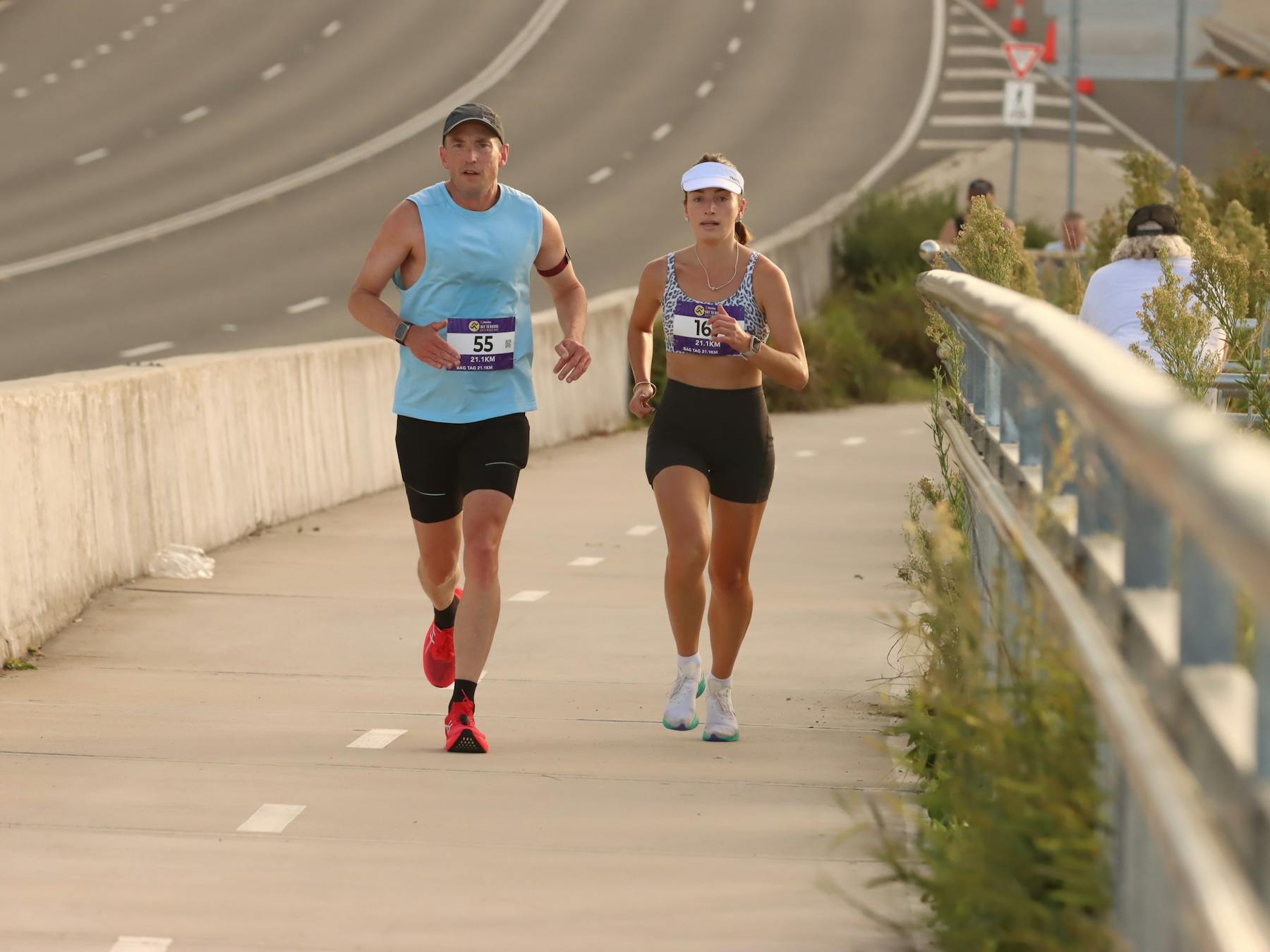 A couple running at Run Batemans Bay