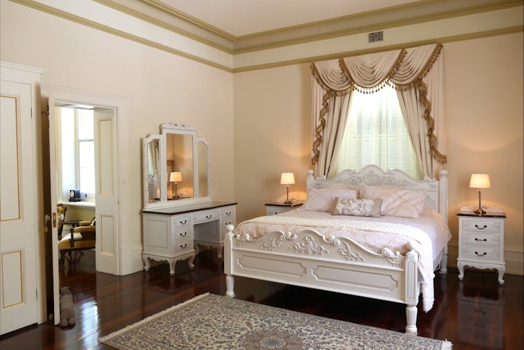 Martinsell Manor