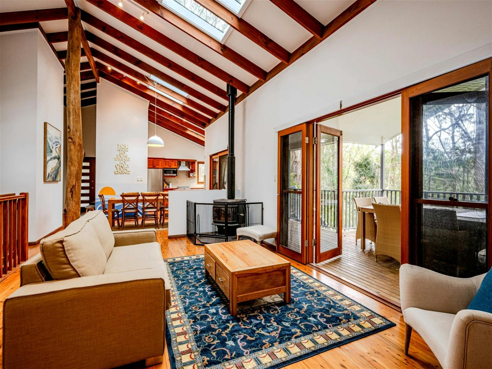 테니스장이 있는 나무 꼭대기 면적