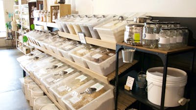 Home to Yass Wholefoods who sell bulk dry goods, pantry items & zero-waste lifestyle & home products