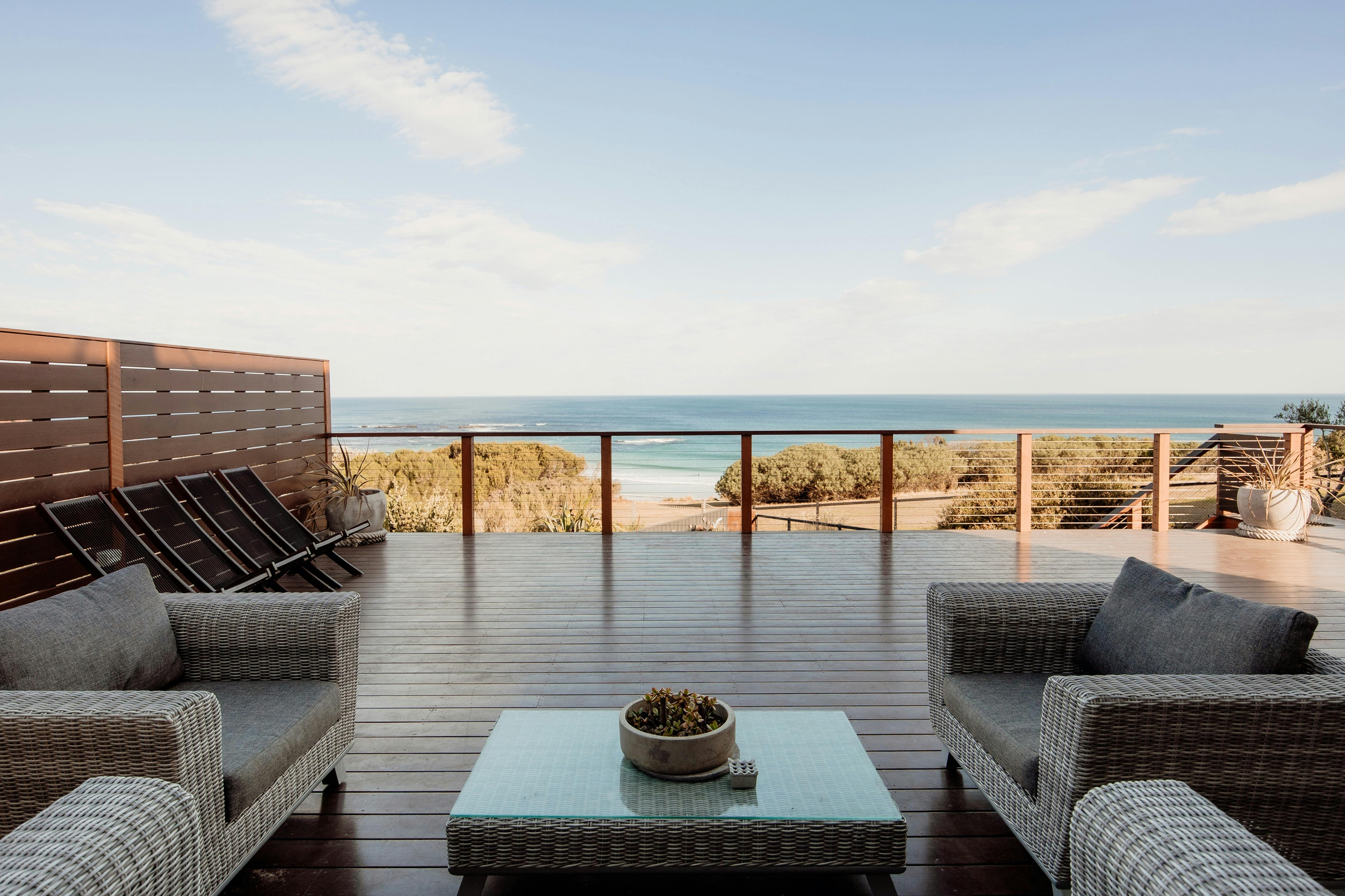 View beachside - track down to beach