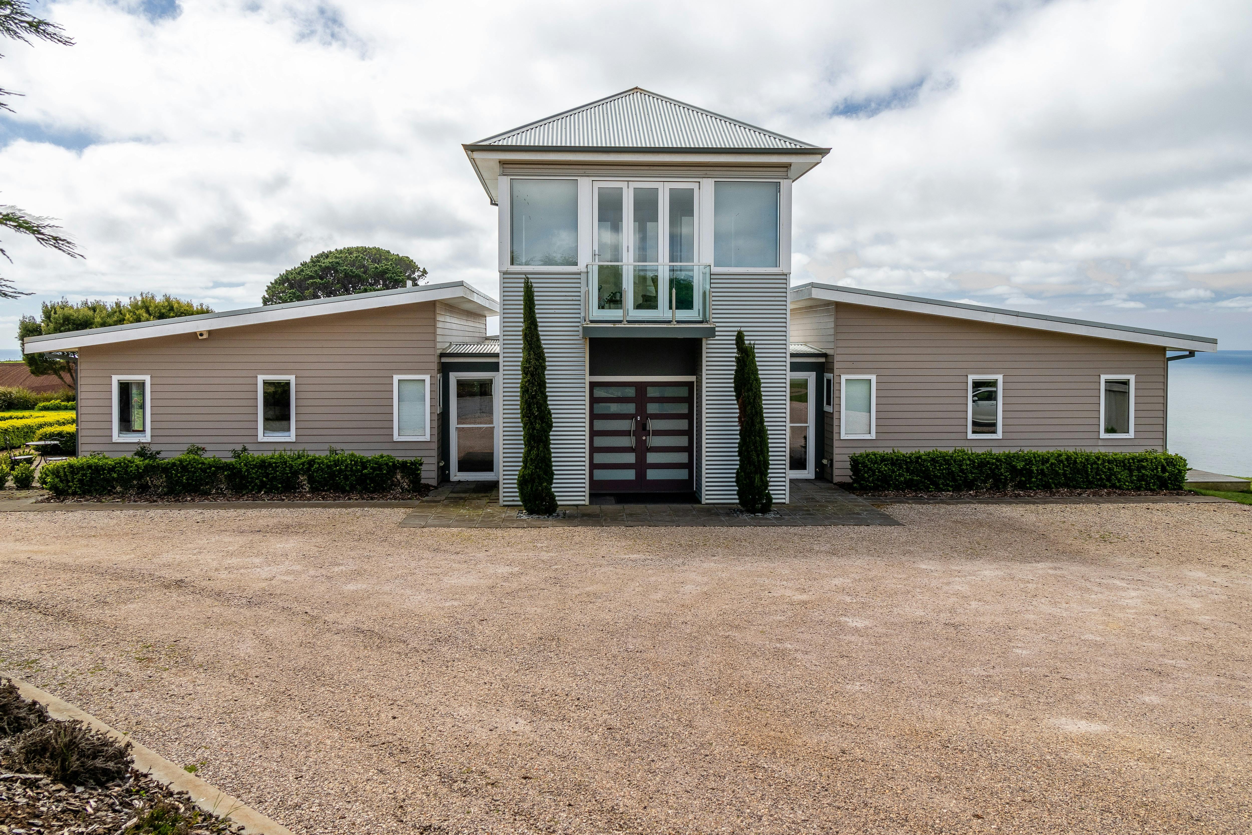 Front entrance to Table House, clifftop villa overlooking Bass Strait