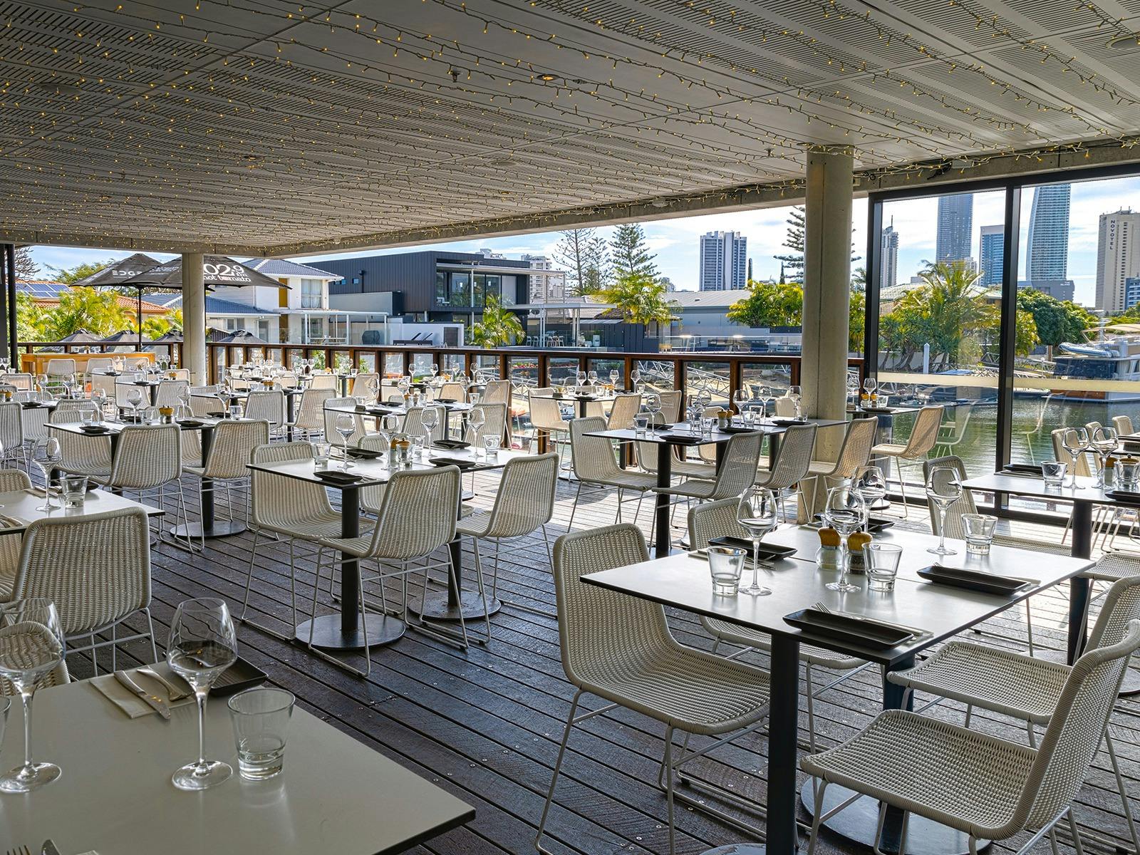 Edgewater Dining & Lounge Bar