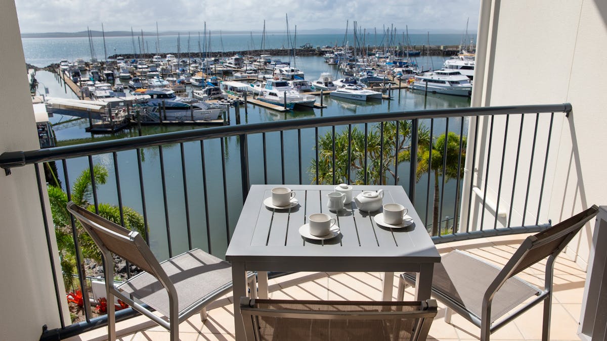 Mantra Hervey Bay - 2 Bedroom Apartment