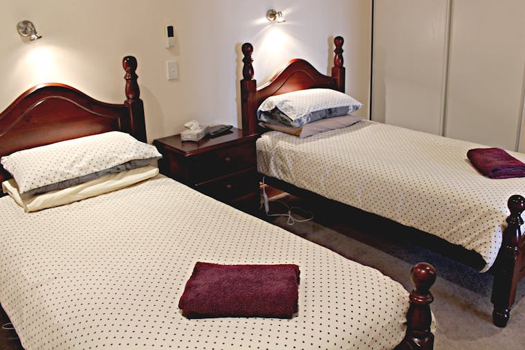 Quandong Cafe and Apartments