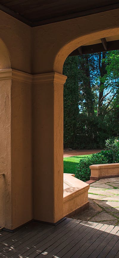 Looking at gardens from entrance to Calthorpes House