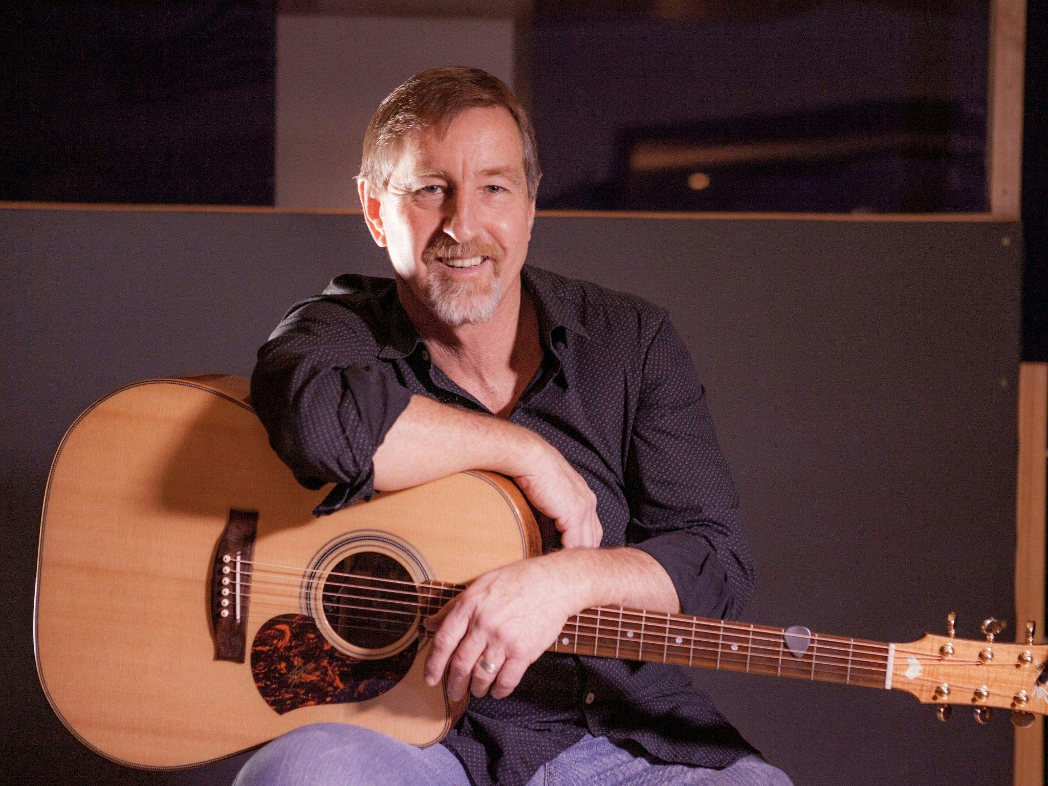 Martin Jones live at The Delatite Hotel