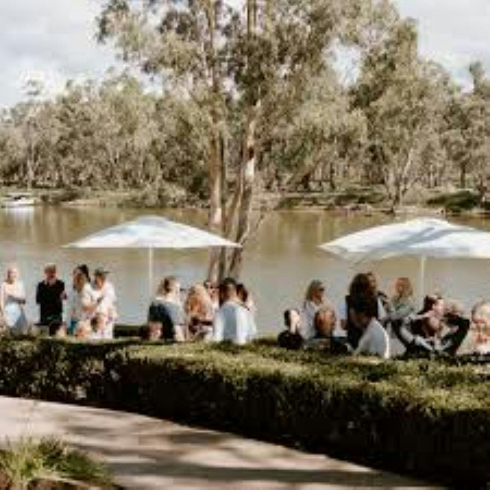 Image of Murray River and people at Tentham Estate