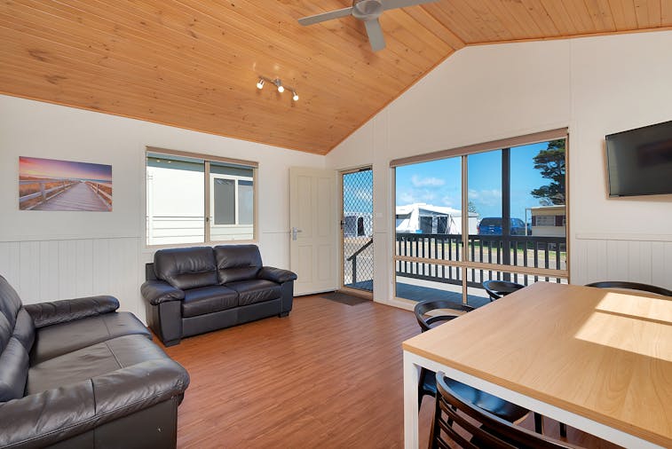 EXECUTIVE CABIN
