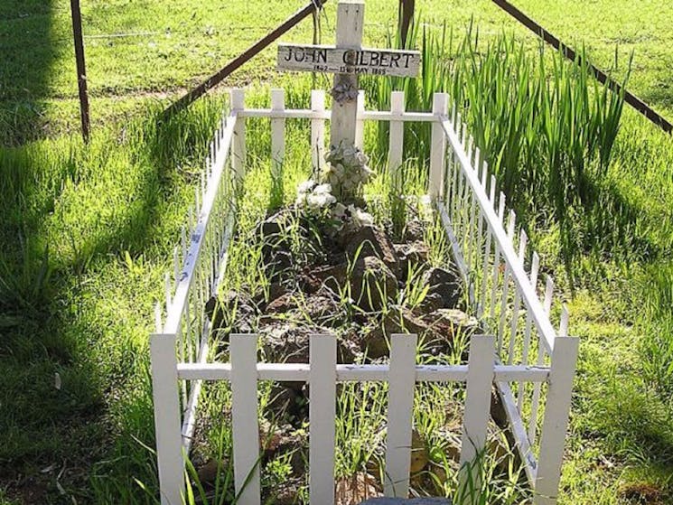 Johnny Gilbert's grave