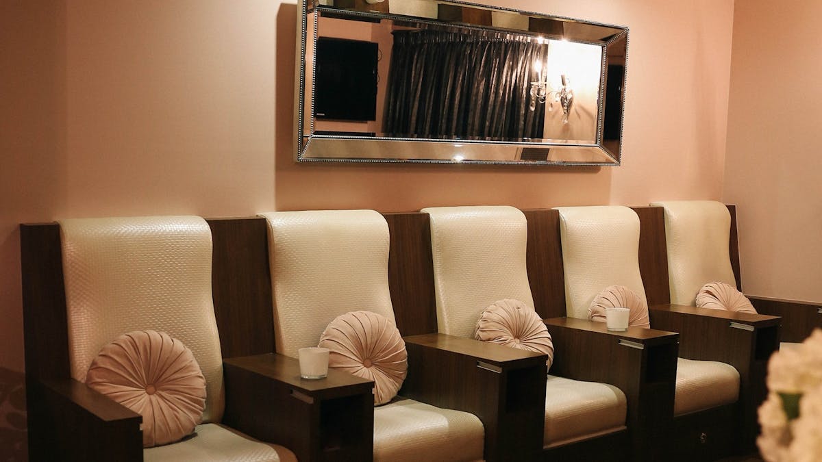 Pedicure Lounge