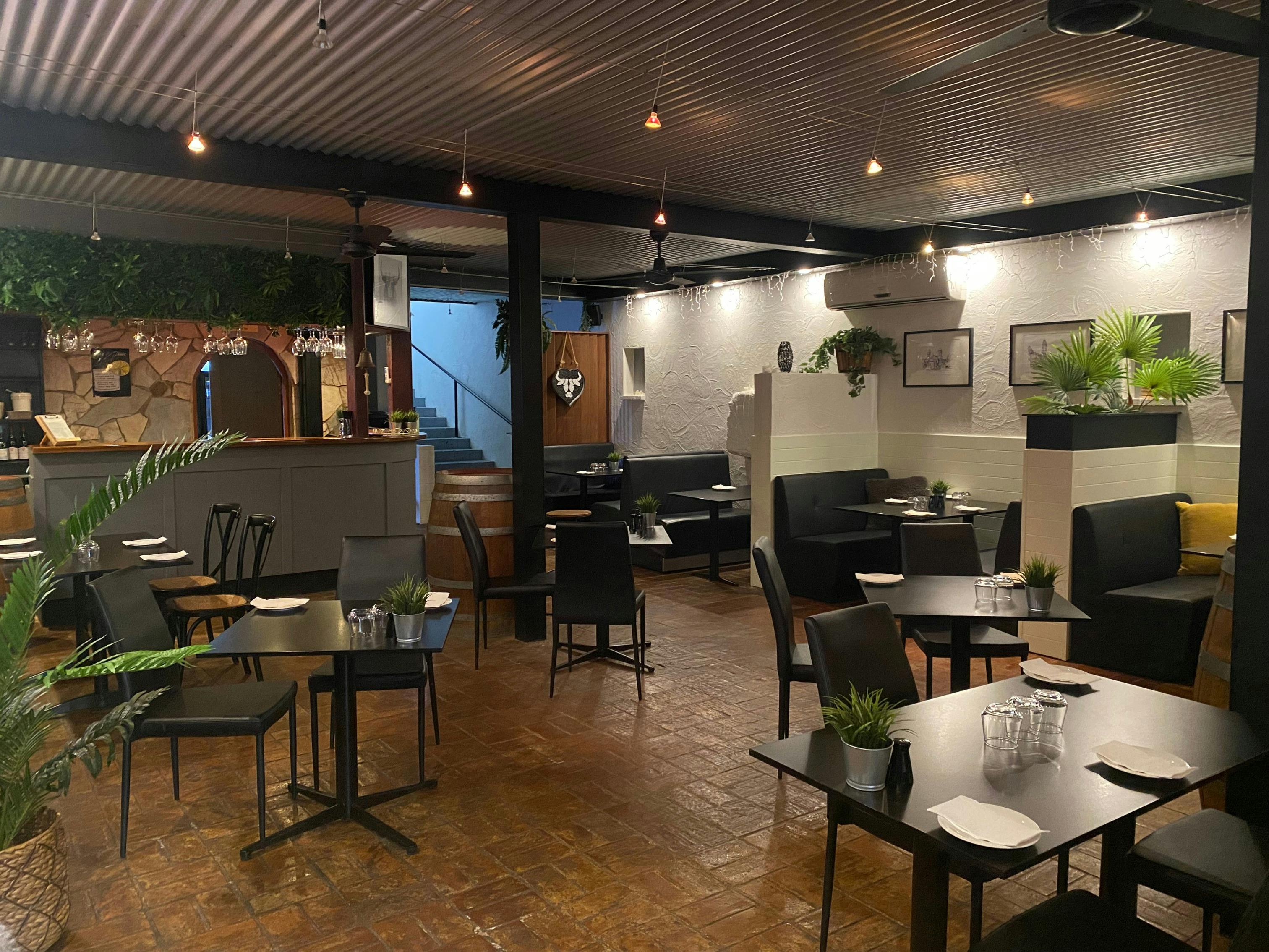 Live at Lord Lyndoch - Gather Round Weekend